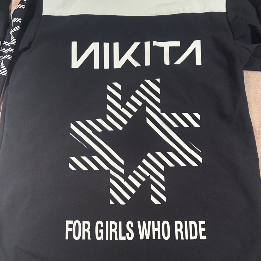 NIKITA Women's Black Ski & Snow Jacket